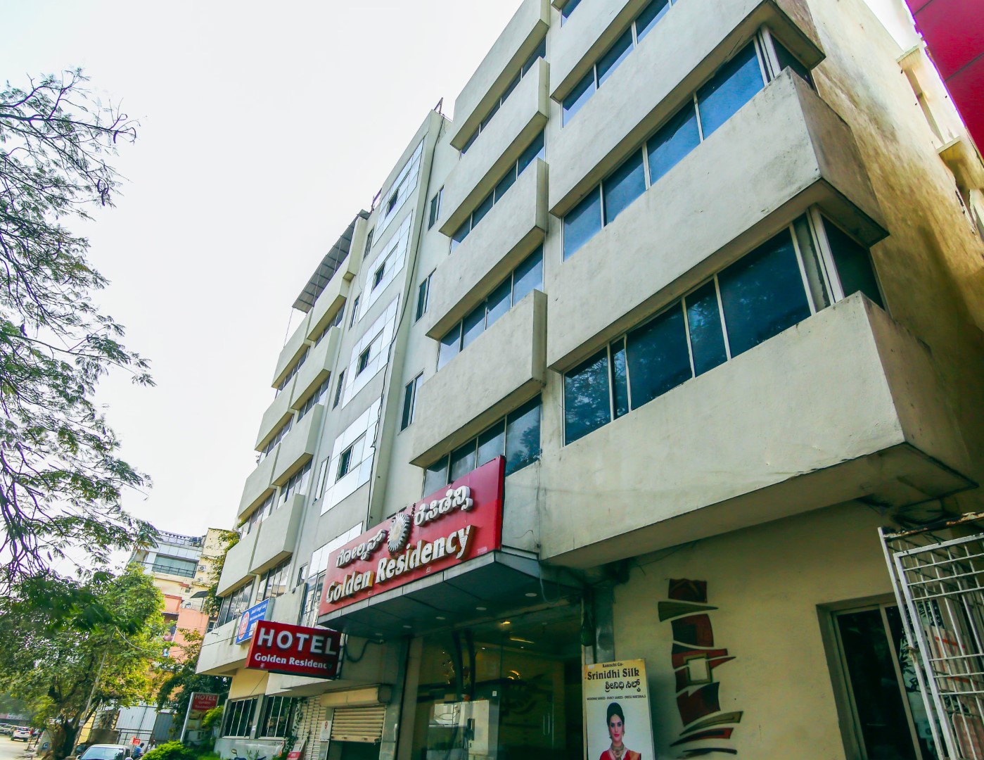 Hotel Golden Residency